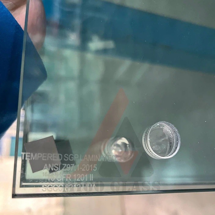 SGP tempered laminated glass