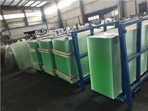 Aurinkolasitehdas PV-moduuleille